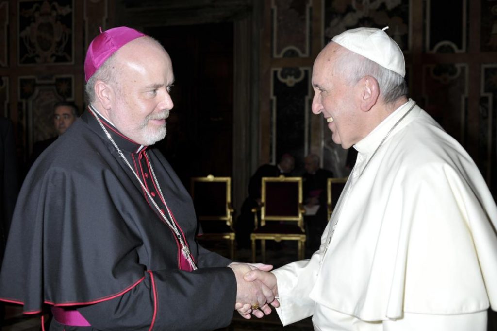 K1024_Pope Francis & Bishop Marcus (1)